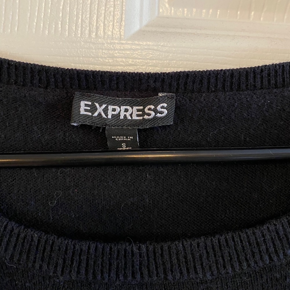 Express Sweater - Picture 2 of 2